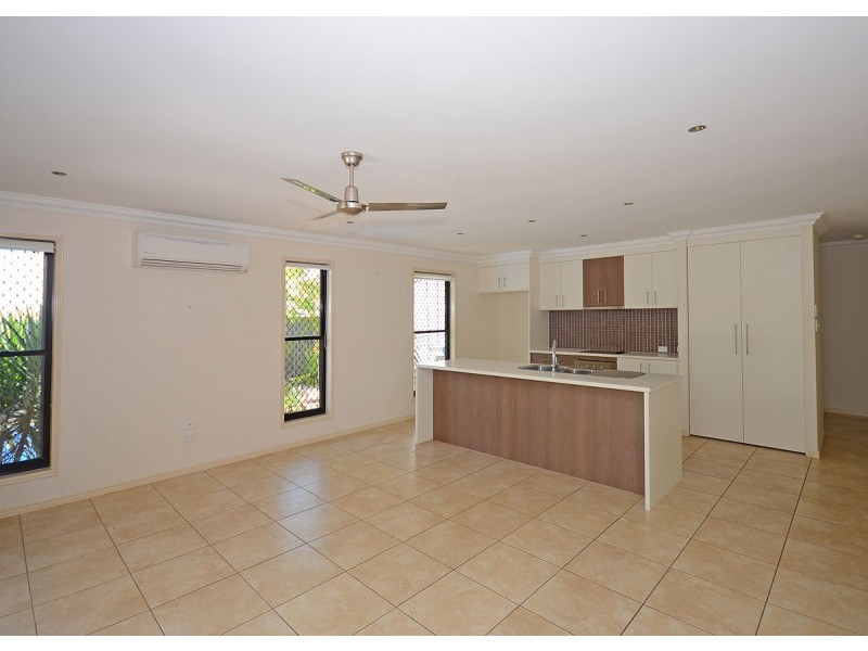 3 Bay Breeze Close, Wondunna QLD 4655