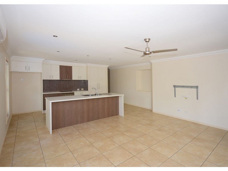 3 Bay Breeze Close, Wondunna QLD 4655