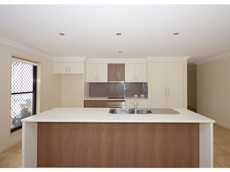 3 Bay Breeze Close, Wondunna QLD 4655