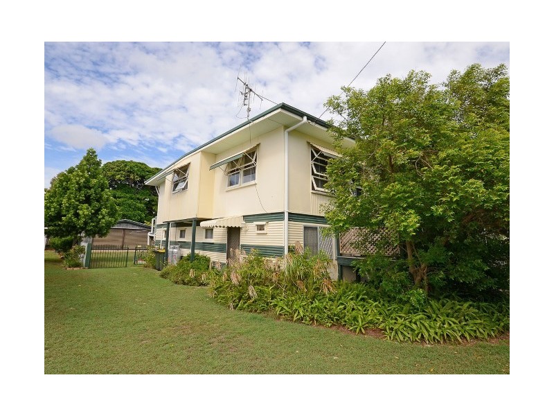 19 Ocean Street, Hervey Bay QLD 4655