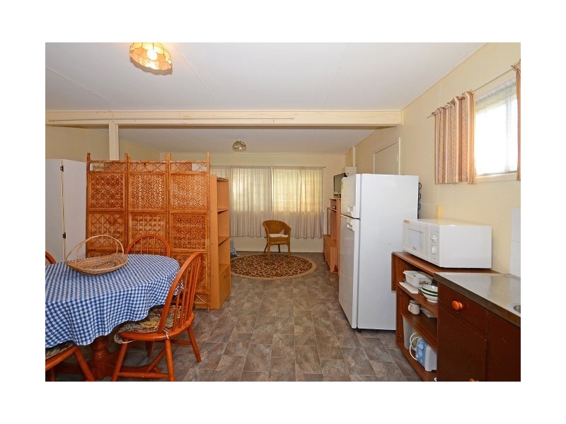 19 Ocean Street, Hervey Bay QLD 4655