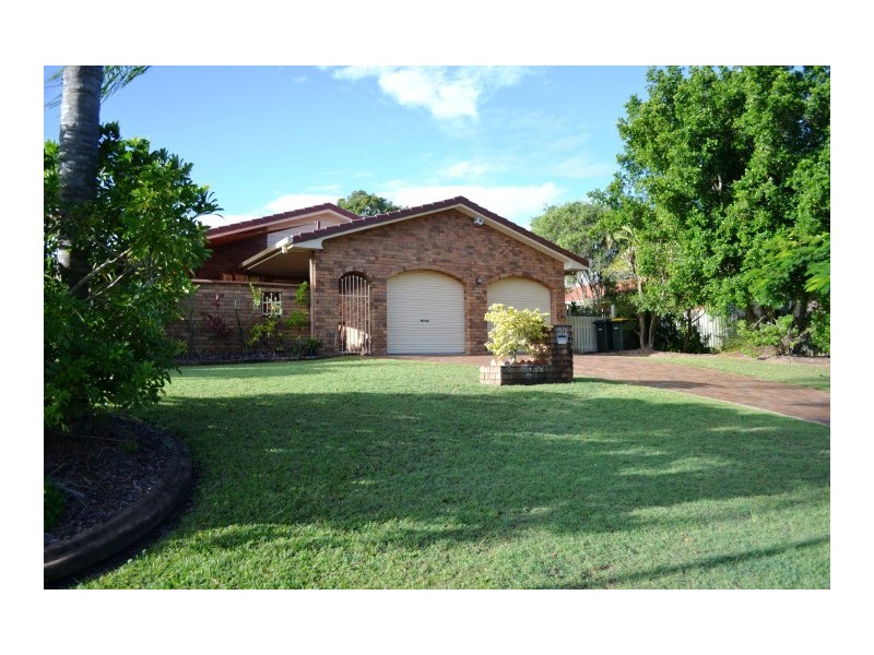 10 Meledie Avenue, Kawungan QLD 4655