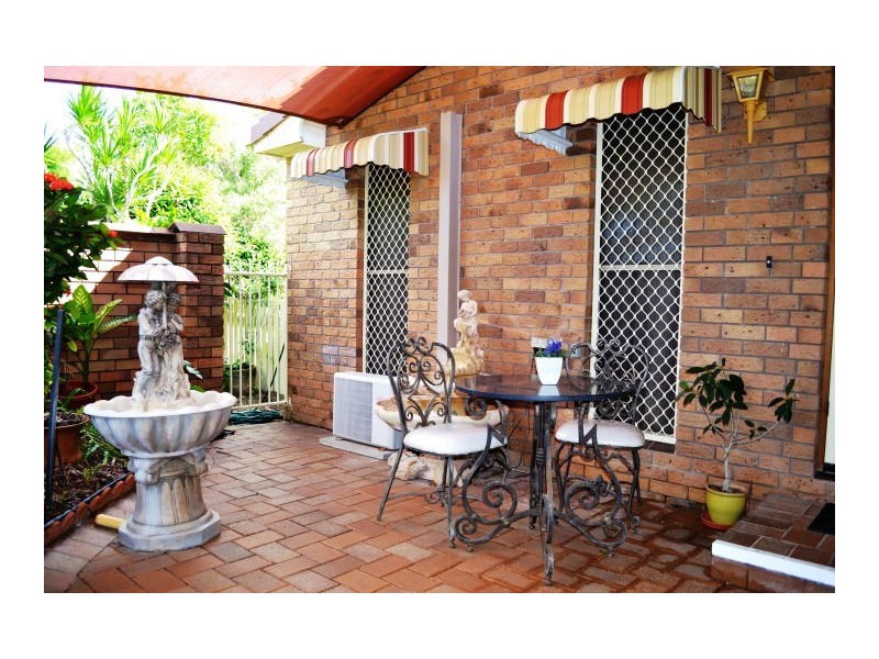 10 Meledie Avenue, Kawungan QLD 4655