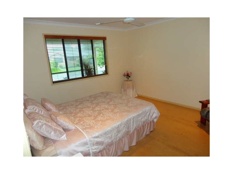 109 Caddy Avenue, Urraween QLD 4655