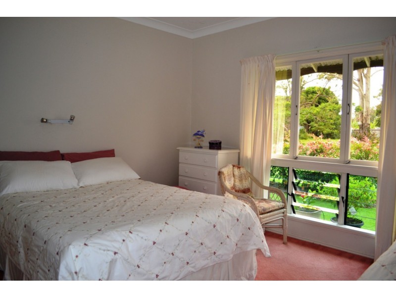 26 Hoffman Street, Burrum Heads QLD 4659