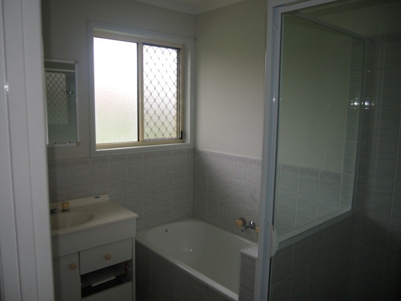 133 Robert Street, Torquay QLD 4655