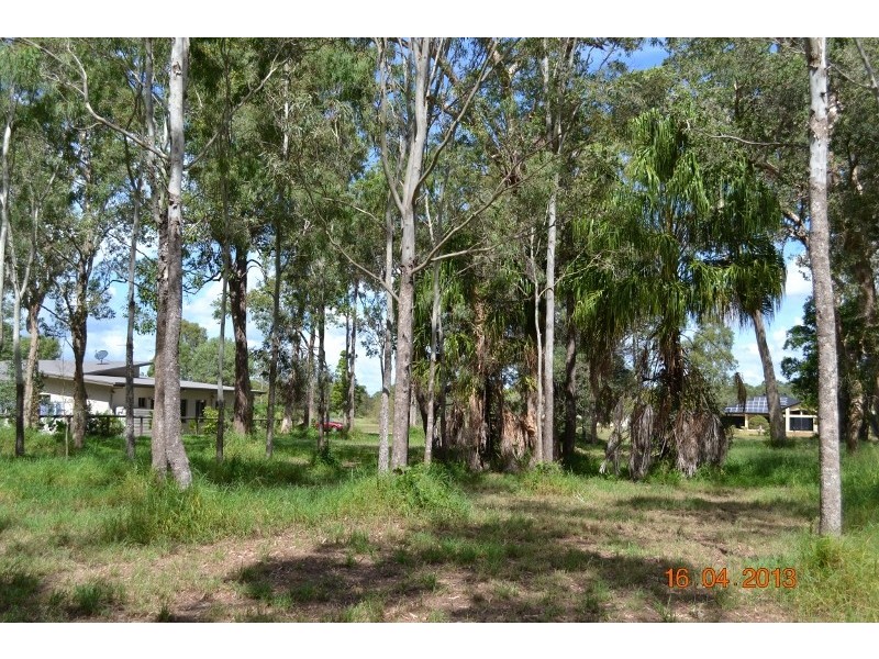 110 Sempfs Rd, Dundowran Beach QLD 4655