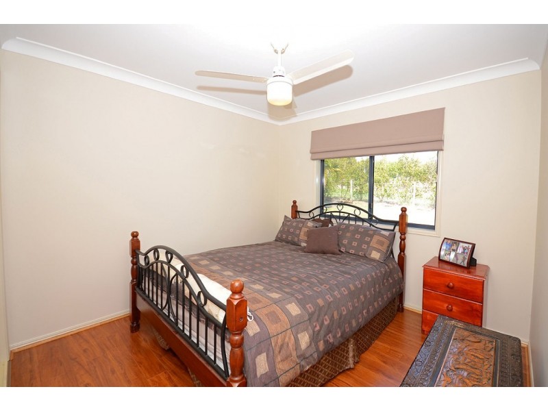 33 Sandrabarbara Drive, Booral QLD 4655