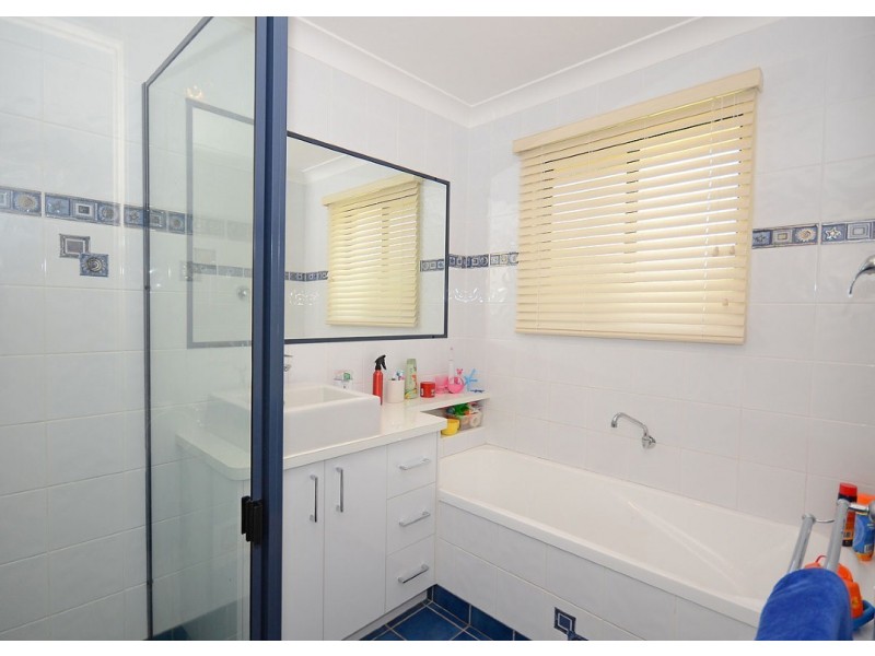 33 Sandrabarbara Drive, Booral QLD 4655