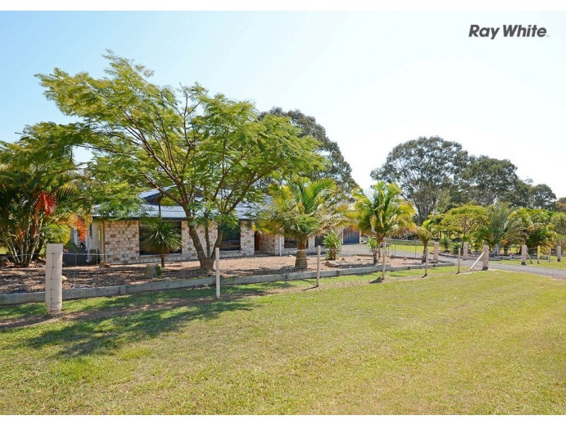 33 Sandrabarbara Drive, Booral QLD 4655