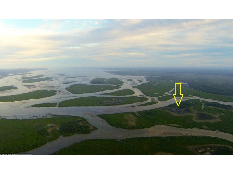 0 DIMOND ISLAND, Great Sandy Strait QLD 4655
