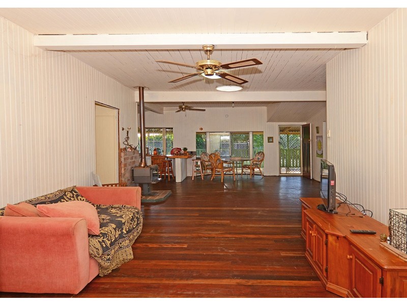 48 Truro Street, Torquay QLD 4655