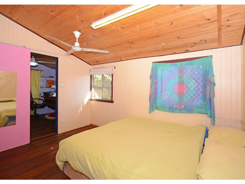 48 Truro Street, Torquay QLD 4655