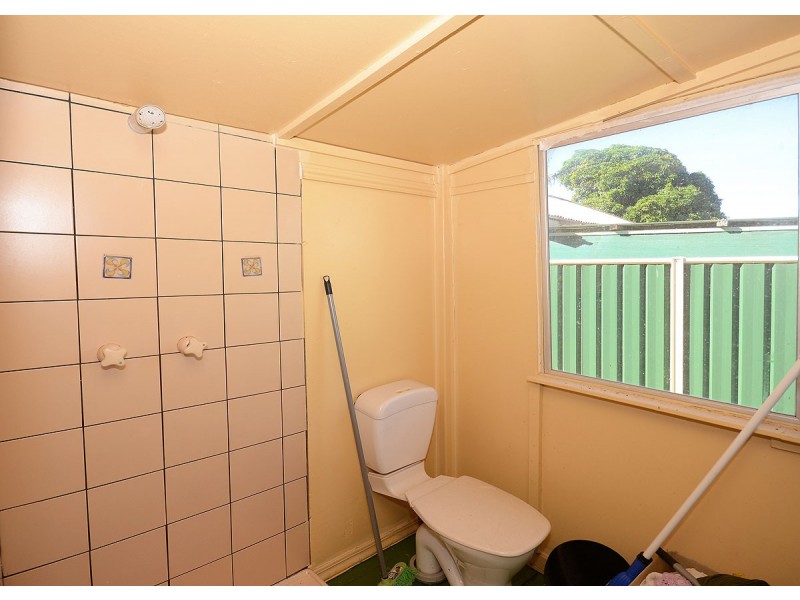 48 Truro Street, Torquay QLD 4655