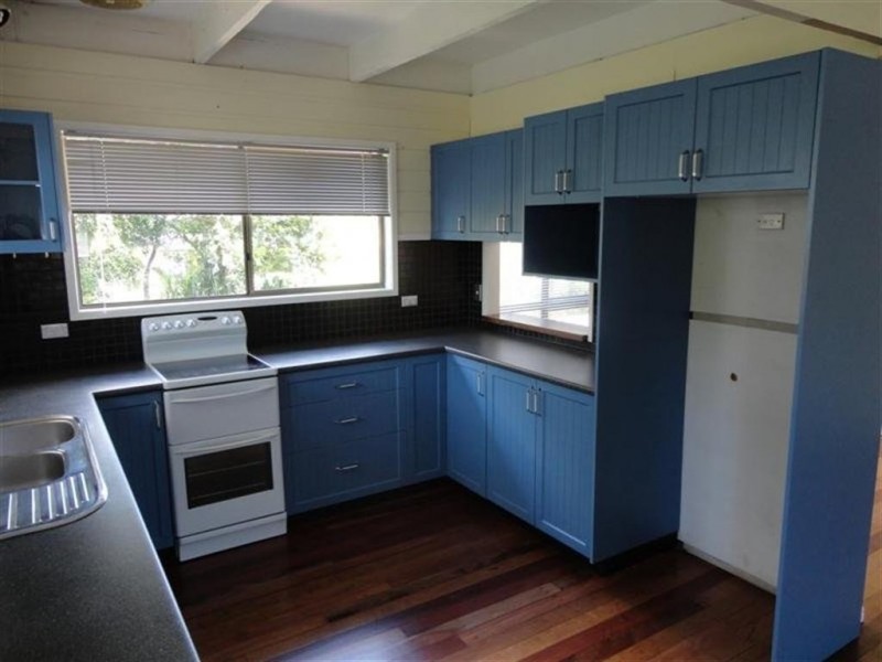 464 Boat Harbour Drive, Torquay QLD 4655