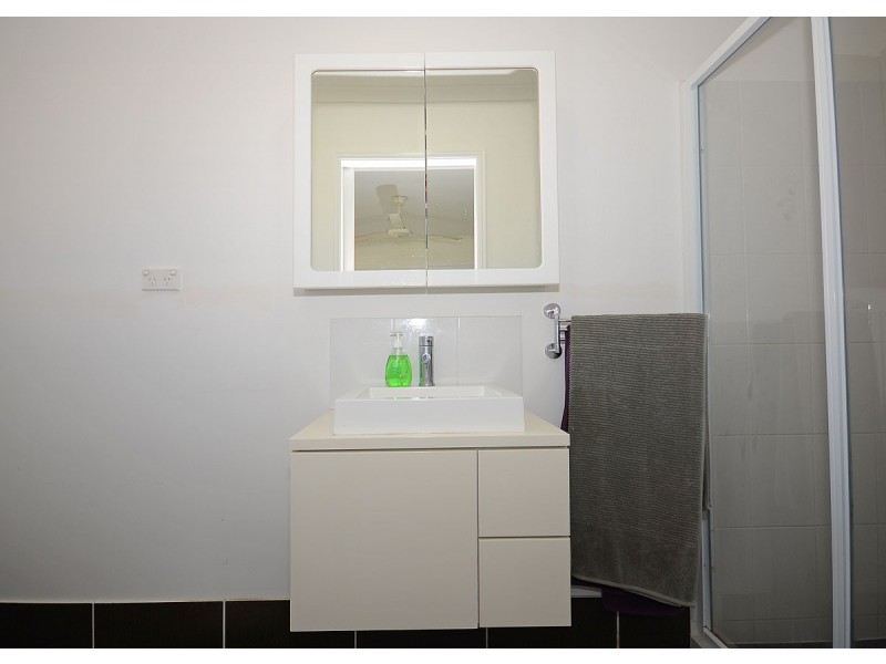 58 Emerald Park Way, Urangan QLD 4655