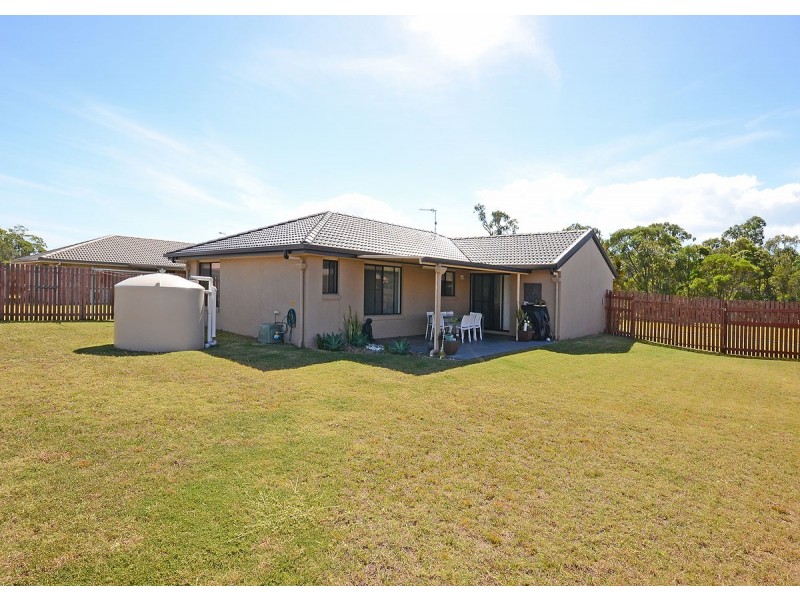 58 Emerald Park Way, Urangan QLD 4655