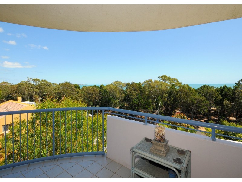 55/386 Charlton Esplanade, Torquay QLD 4655