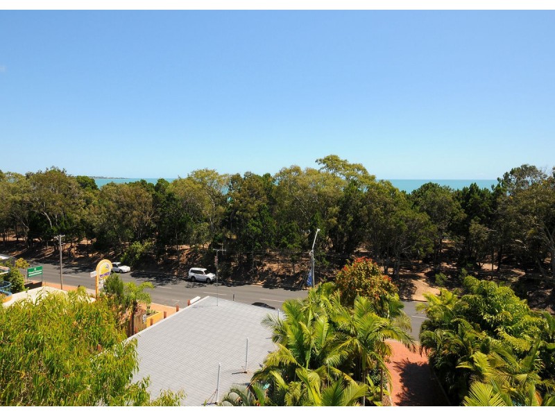 55/386 Charlton Esplanade, Torquay QLD 4655