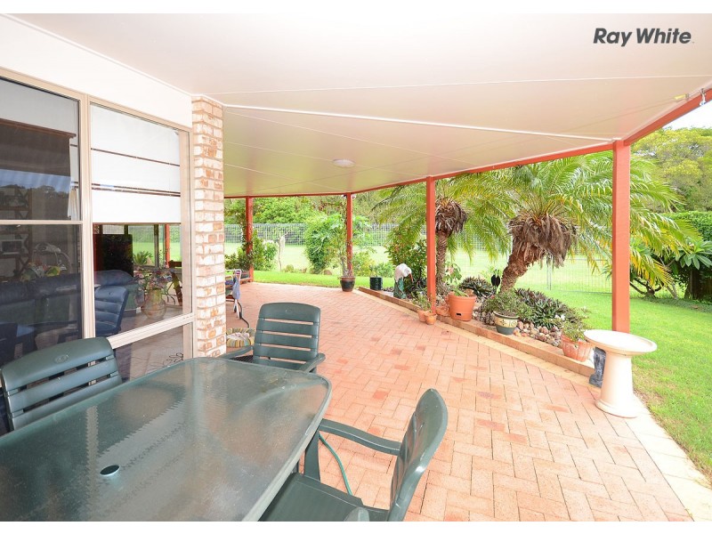 25 Oceanview Street, Point Vernon QLD 4655