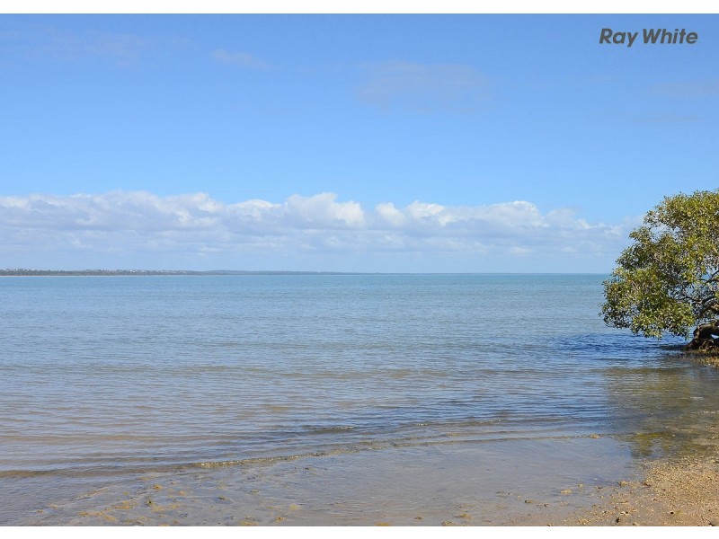 25 Oceanview Street, Point Vernon QLD 4655