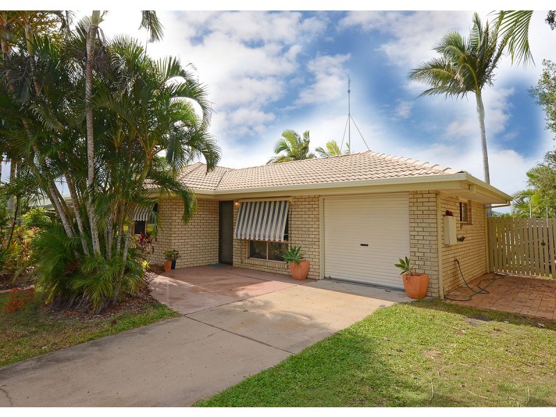 45 Aimee Drive, Urangan QLD 4655