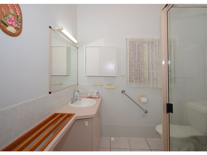 Unit 3/137 Freshwater Street, Torquay QLD 4655