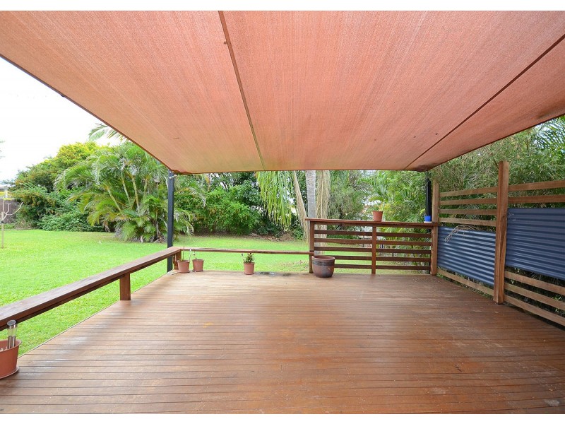 57 Glenray Street, Urangan QLD 4655
