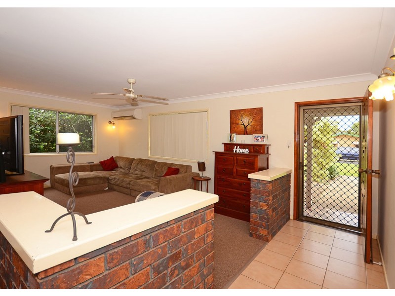 57 Glenray Street, Urangan QLD 4655