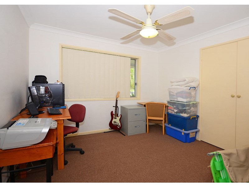 57 Glenray Street, Urangan QLD 4655