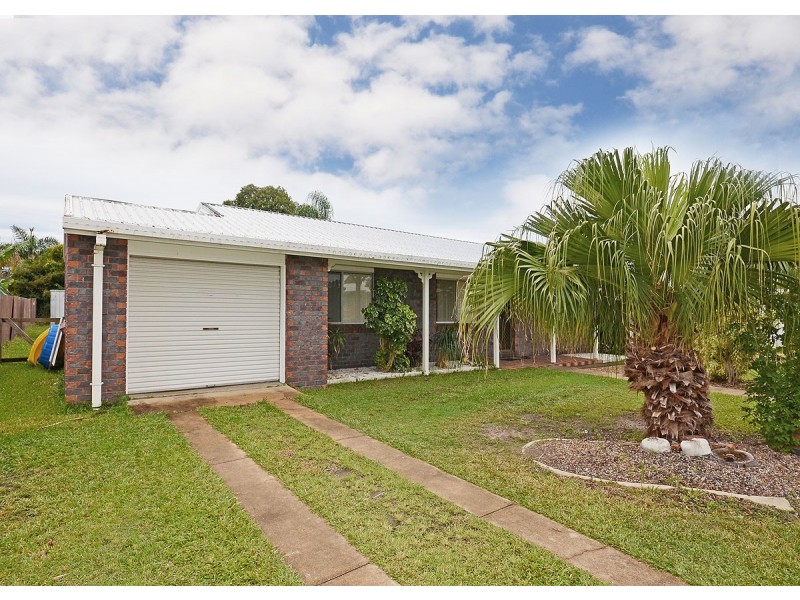 57 Glenray Street, Urangan QLD 4655