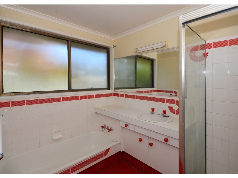 15 Maryanne Court, Point Vernon QLD 4655