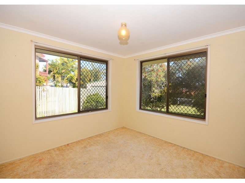 15 Maryanne Court, Point Vernon QLD 4655