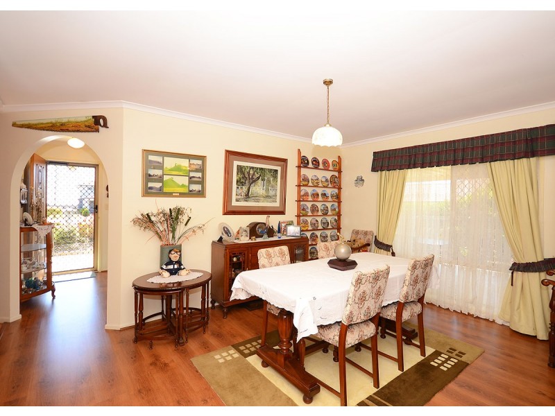 42 Christensen Street, Urraween QLD 4655