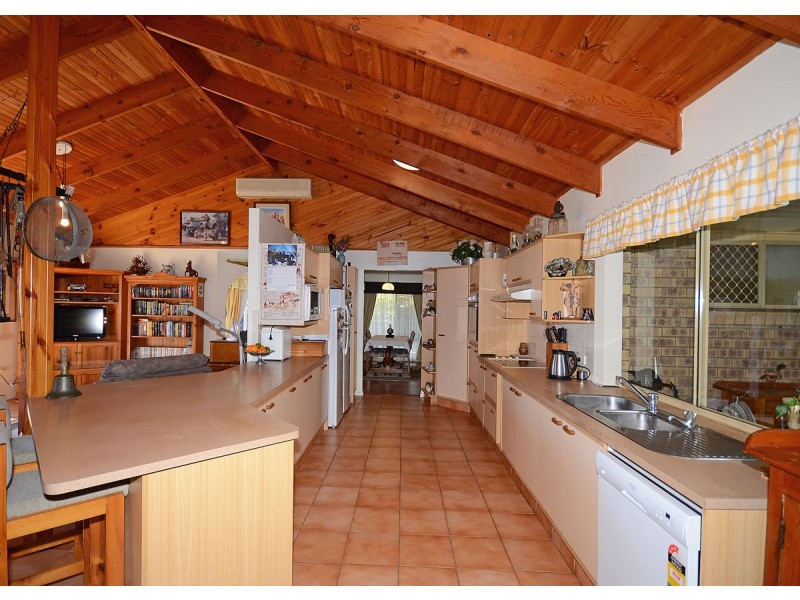 42 Christensen Street, Hervey Bay QLD 4655