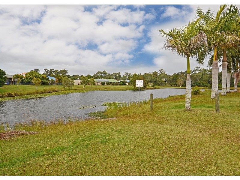 7 Brooke Court, Torquay QLD 4655