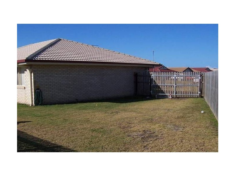 57 Bounty Circuit, Eli Waters QLD 4655