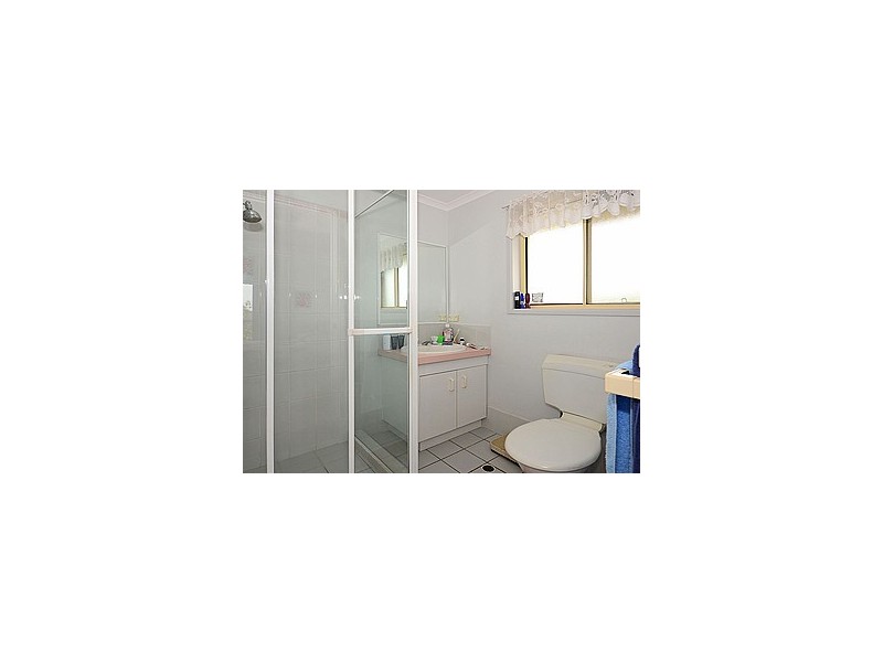 38 Hillcrest Avenue, Scarness QLD 4655