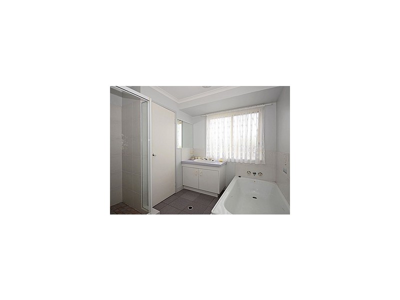 38 Hillcrest Avenue, Scarness QLD 4655