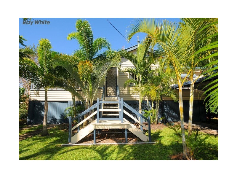 209 Torquay Terrace, Torquay QLD 4655