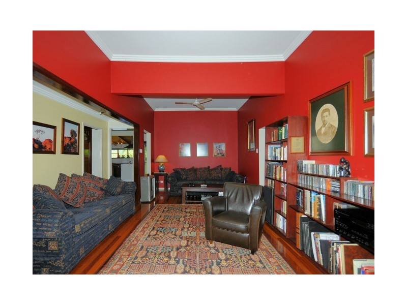 209 Torquay Terrace, Torquay QLD 4655