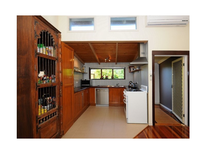 209 Torquay Terrace, Torquay QLD 4655