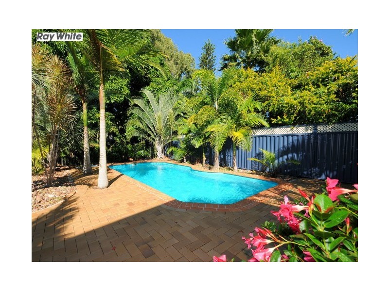 209 Torquay Terrace, Torquay QLD 4655