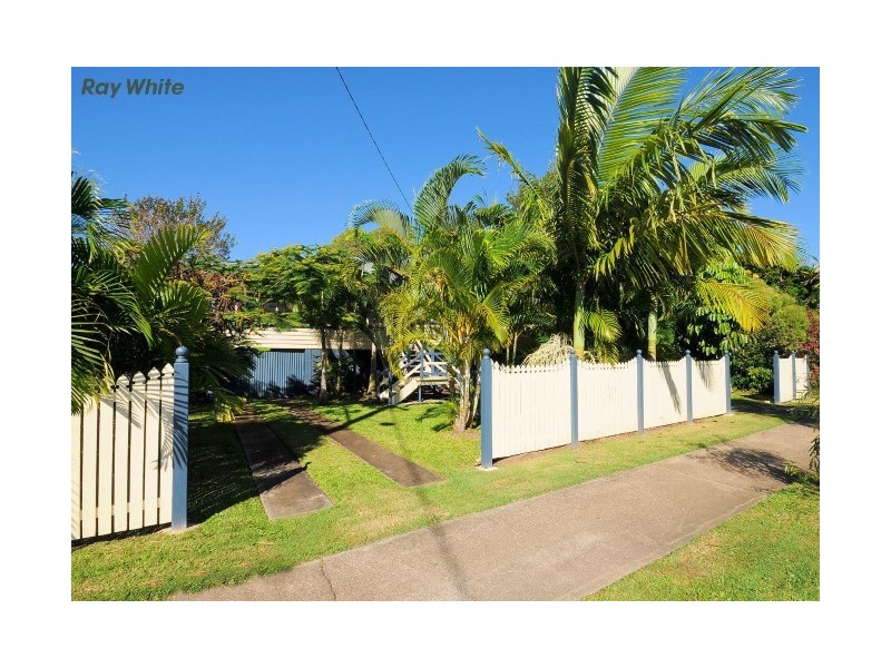 209 Torquay Terrace, Torquay QLD 4655
