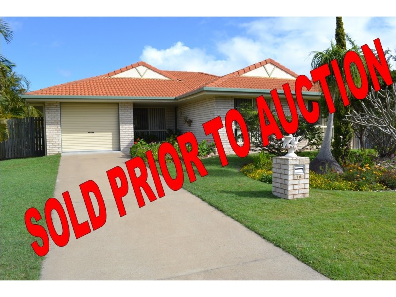 10 Aimee Drive, Urangan QLD 4655