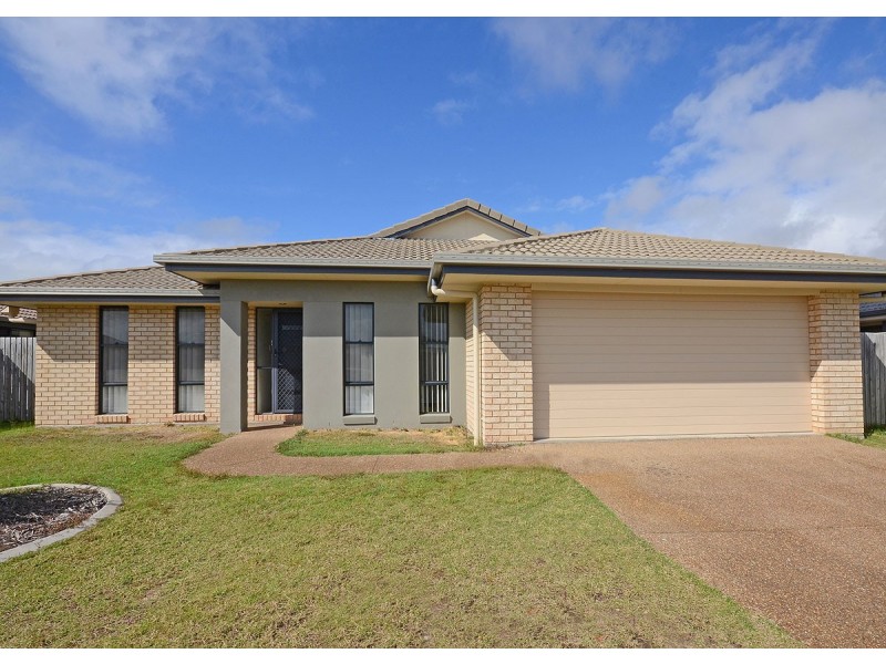 6 Endeavour Way, Eli Waters QLD 4655