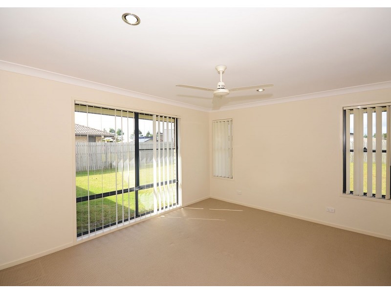 6 Endeavour Way, Eli Waters QLD 4655