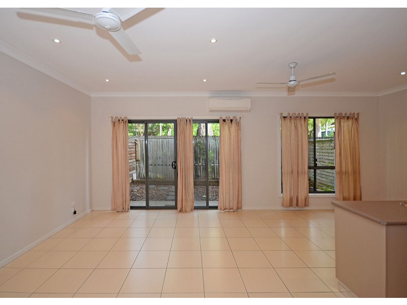 8/185 Torquay Road, Scarness QLD 4655