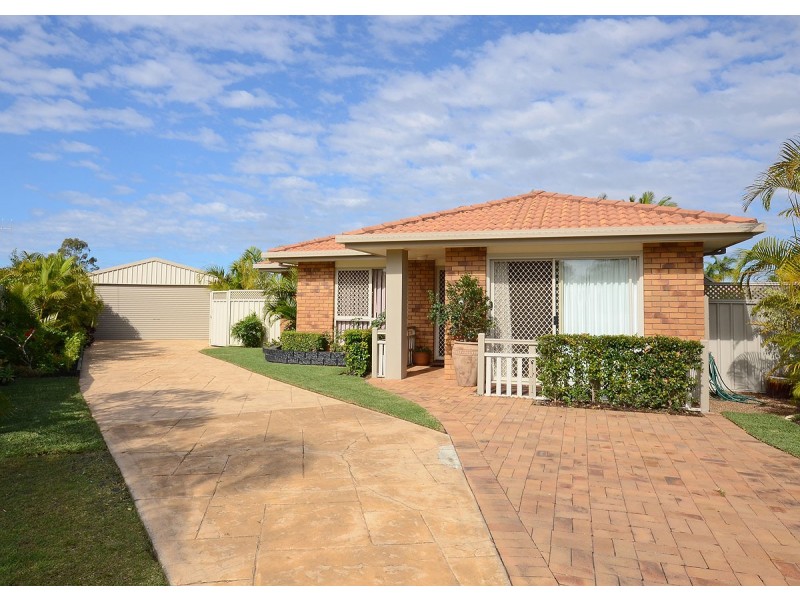 12 Queben Court, Kawungan QLD 4655