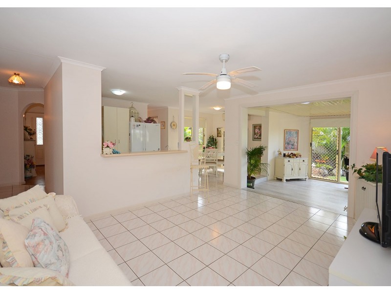 12 Queben Court, Kawungan QLD 4655